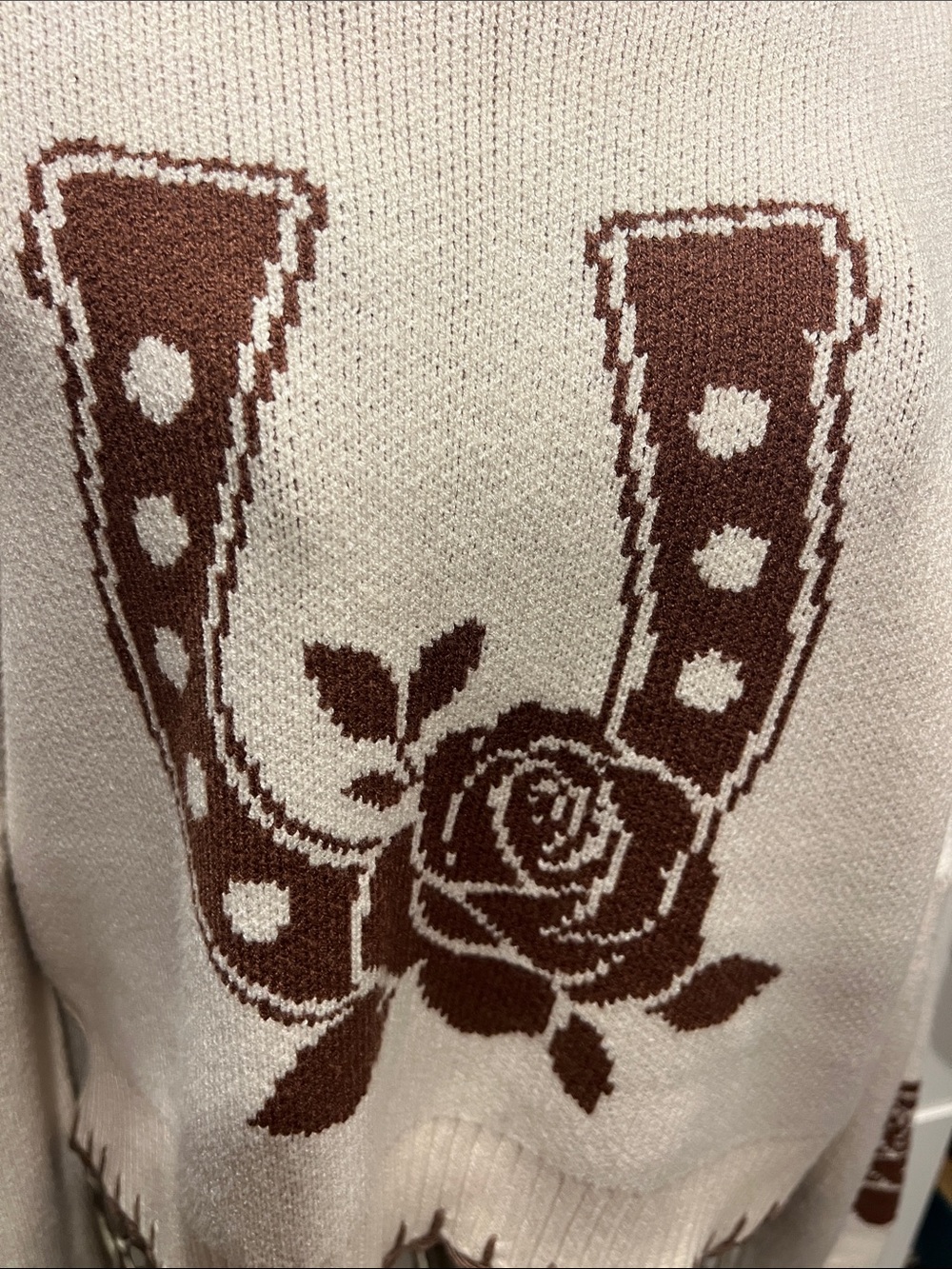 Altar'd State Whitney Horseshoe Cropped Cream Sweater, size M - Picture 8 of 10